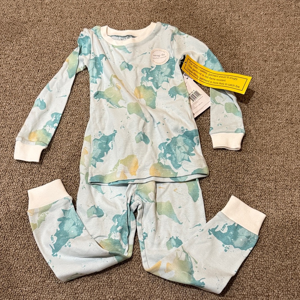 NWT Burt's Bees pajamas featuring world map